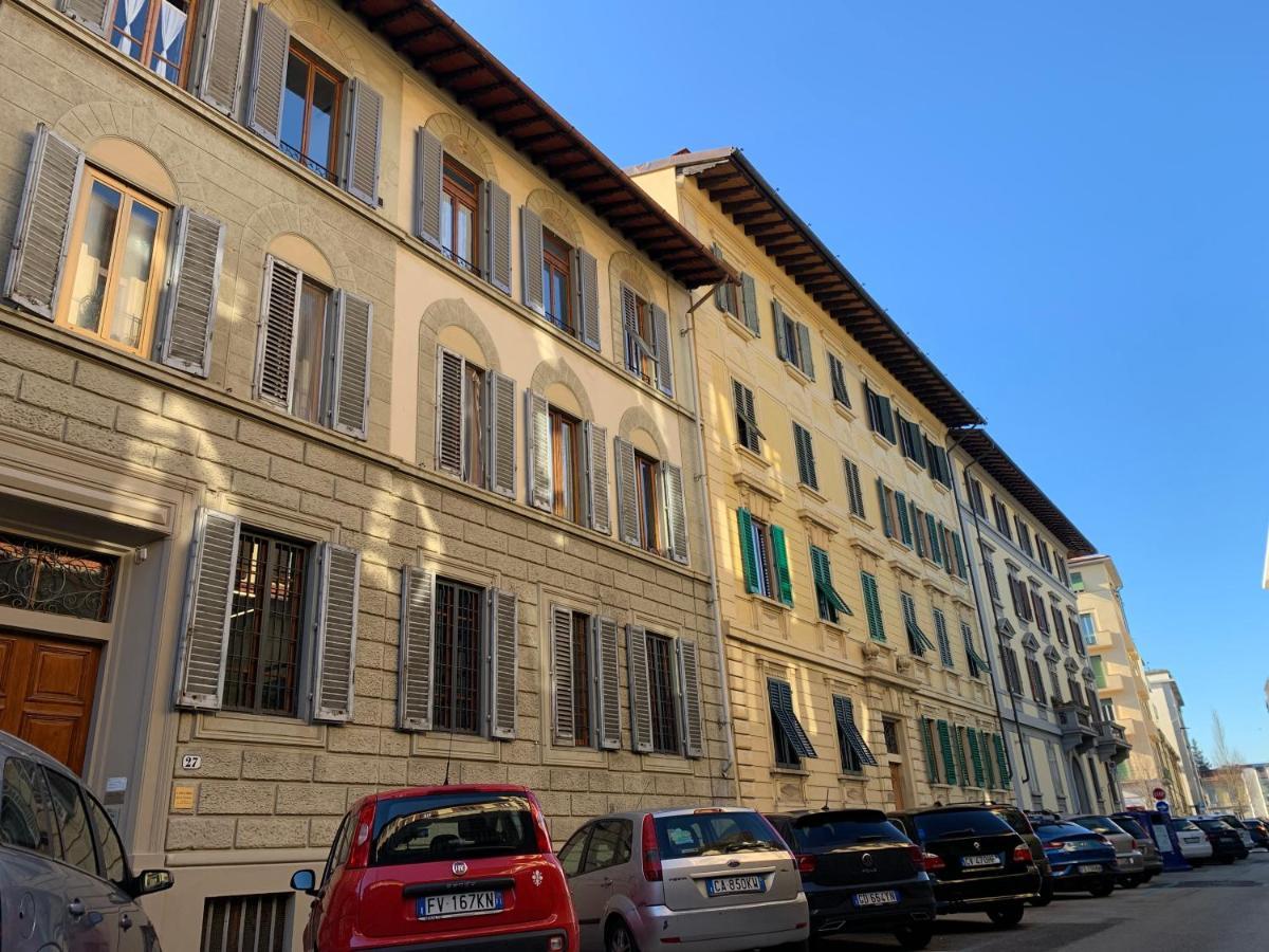 A Casa Di Enrico E Luzme Acomodação com café da manhã Florença Exterior foto